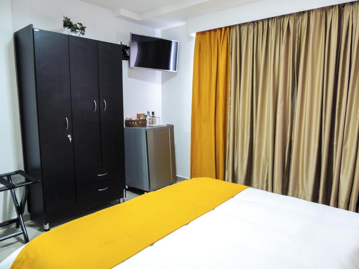 Hotel San Martin Armenia  Zewnętrze zdjęcie
