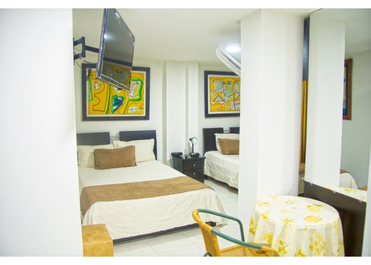 Hotel San Martin Armenia  Zewnętrze zdjęcie
