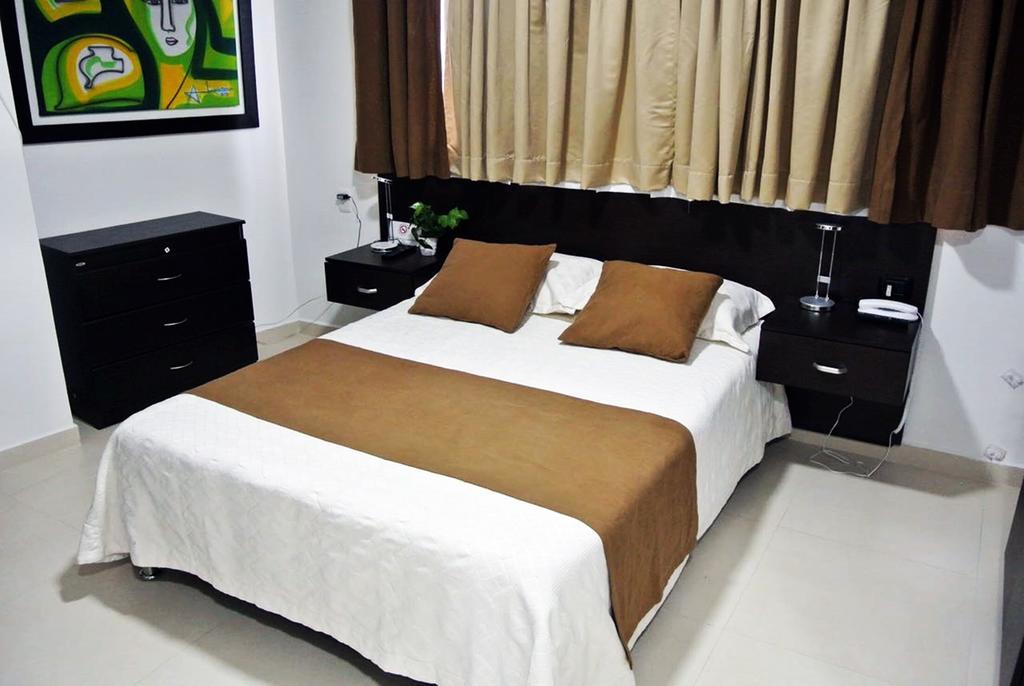 Hotel San Martin Armenia  Zewnętrze zdjęcie