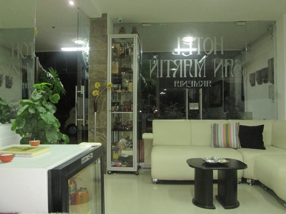 Hotel San Martin Armenia  Zewnętrze zdjęcie
