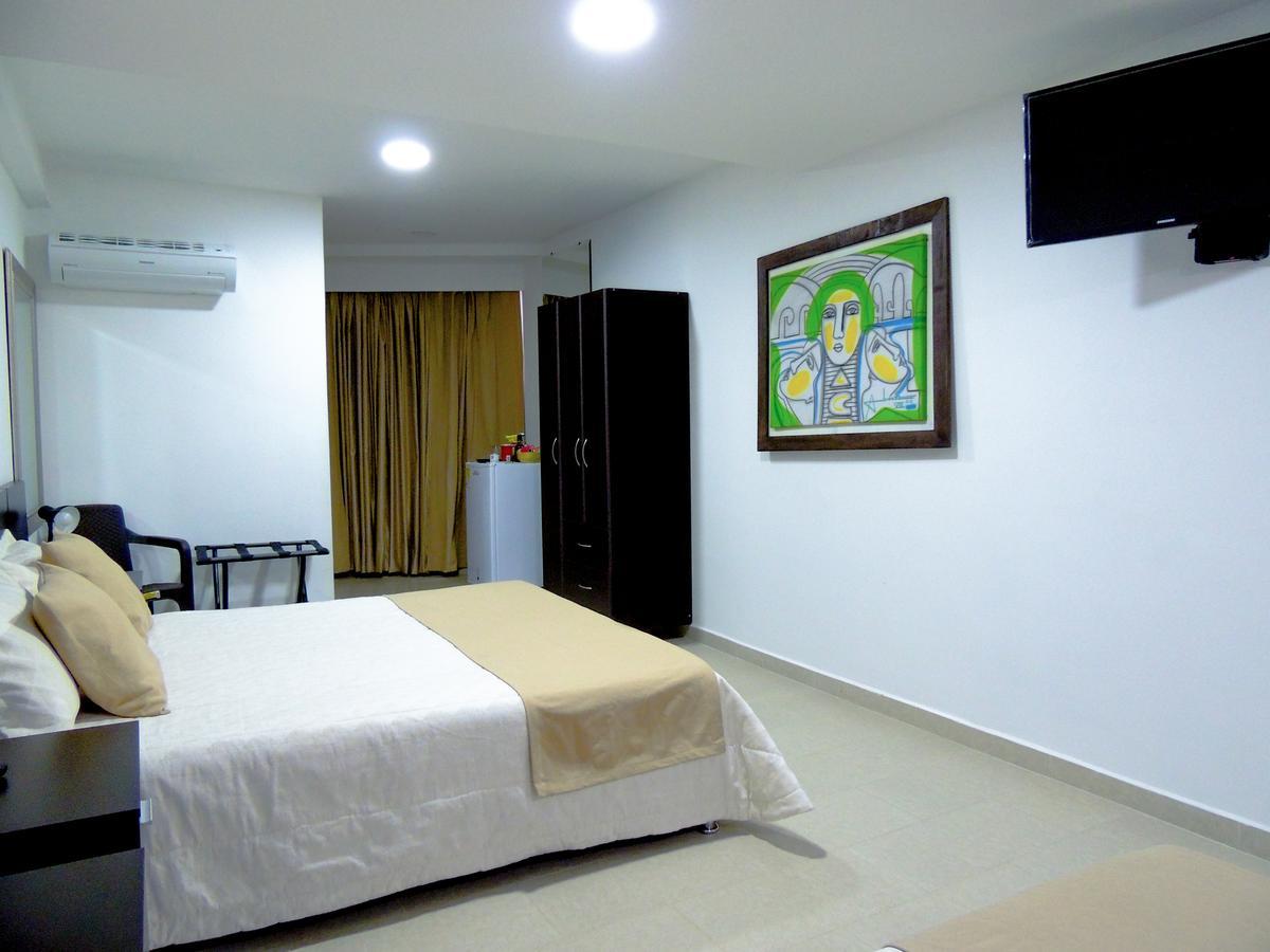 Hotel San Martin Armenia  Zewnętrze zdjęcie