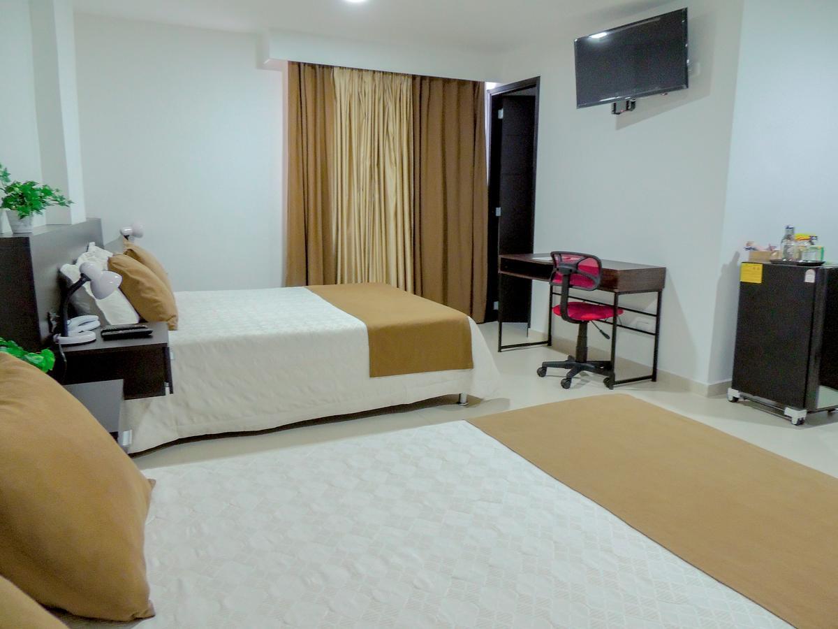Hotel San Martin Armenia  Zewnętrze zdjęcie